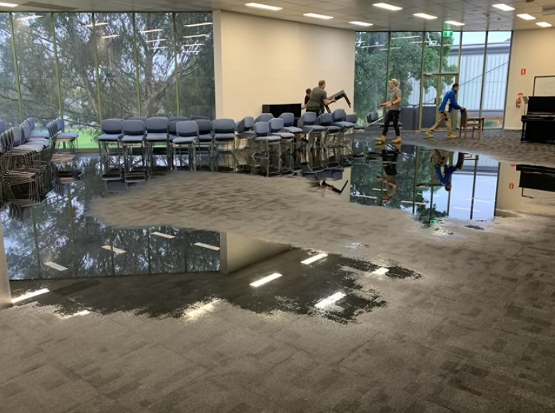 commercial water damage restoratiojn melbourne outer east