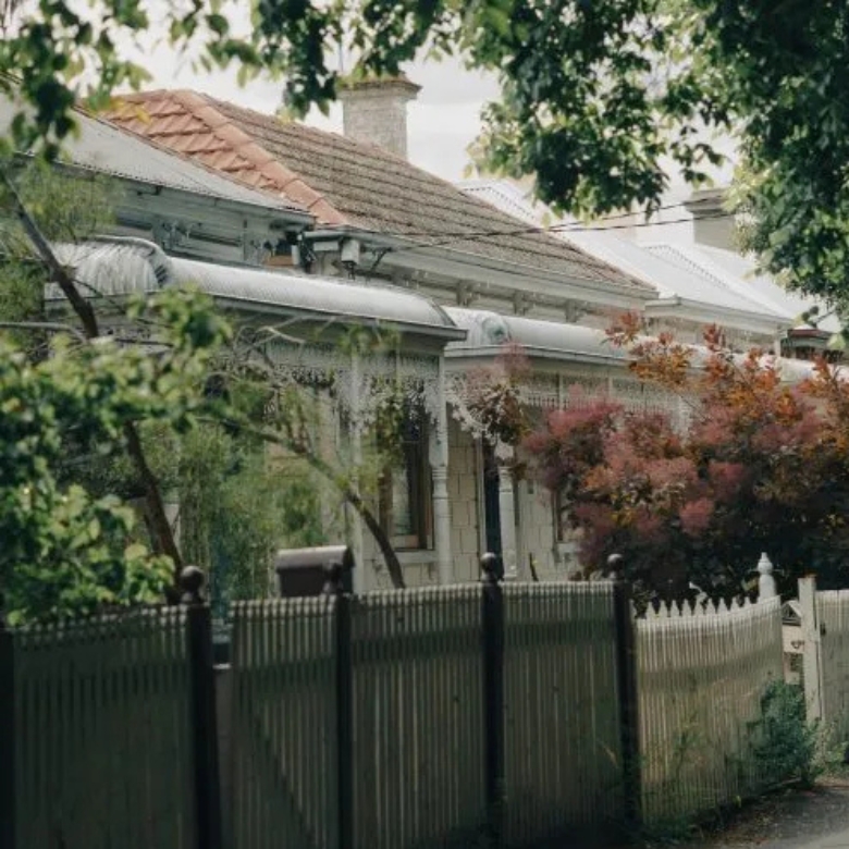 Melbourne Inner East water damage restoration company for homes affected by leaks and moisture