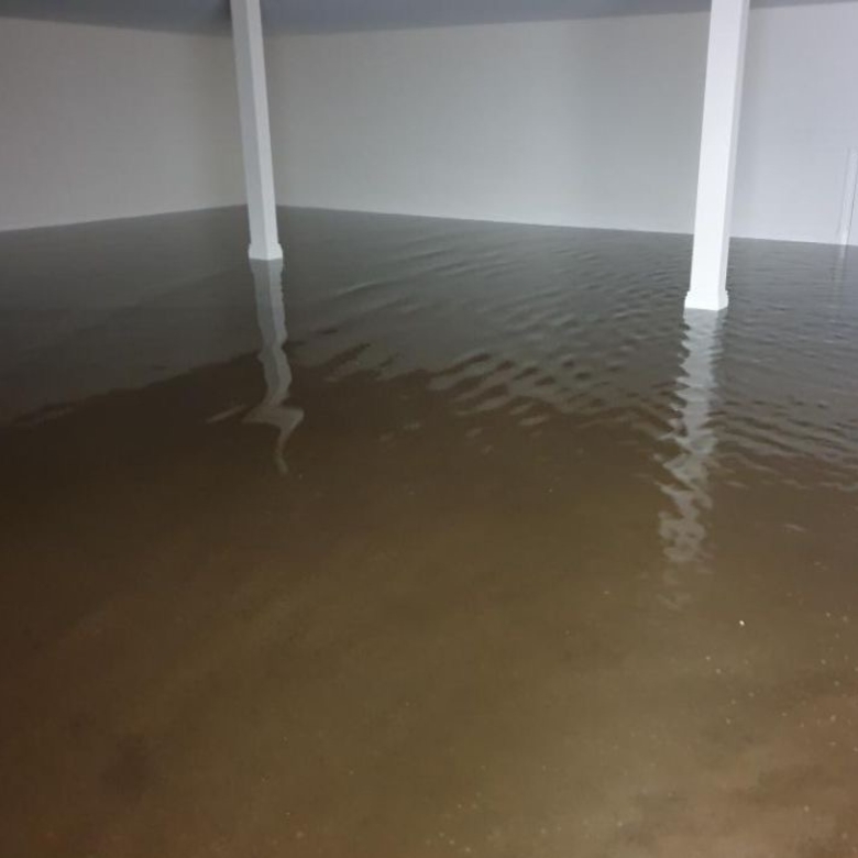 Perth South water damage restoration specialists for flooded indoor areas